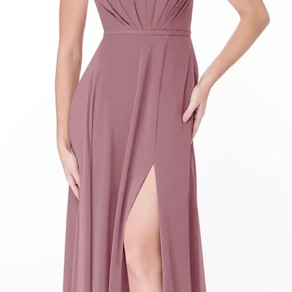 Elegant Mauve Evening Gown